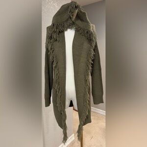 NWT Cozy Casual Olive Green Open Front Fringe Hooded Knit Cardigan w/ Pockets